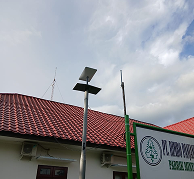 reservoir tank with level sensor